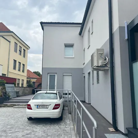 Apartment Golden Gate