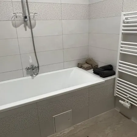 Golden Gate Apartment Orth an der Donau