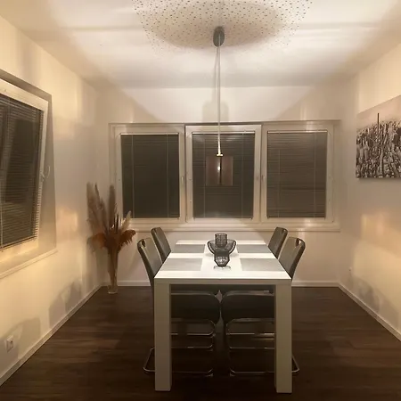 Golden Gate Apartment Orth an der Donau