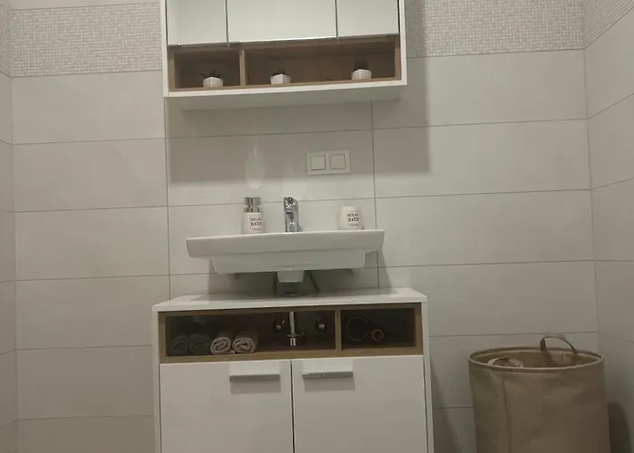 Golden Gate * Orth an der Donau