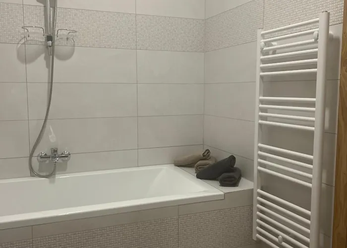 Apartment Golden Gate Orth an der Donau